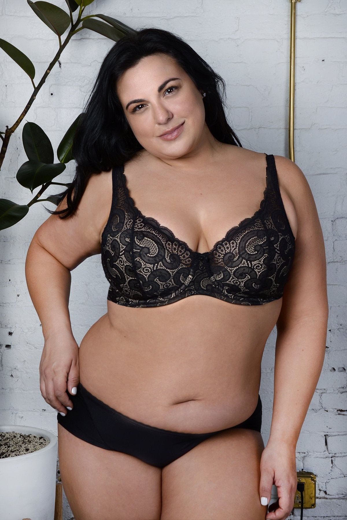 9 Bras and Panties to Cover All Of Your Fall Wardrobe Needs
